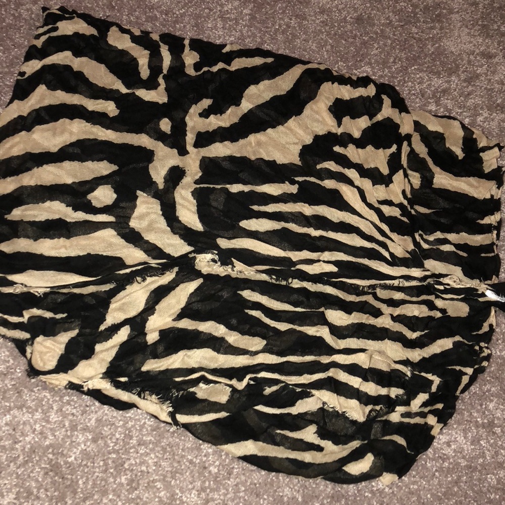 NWOT scarf
